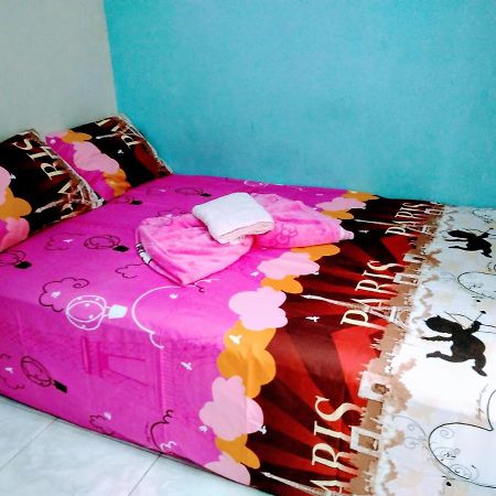 Pinky Guest House Batu Batu  Luaran gambar