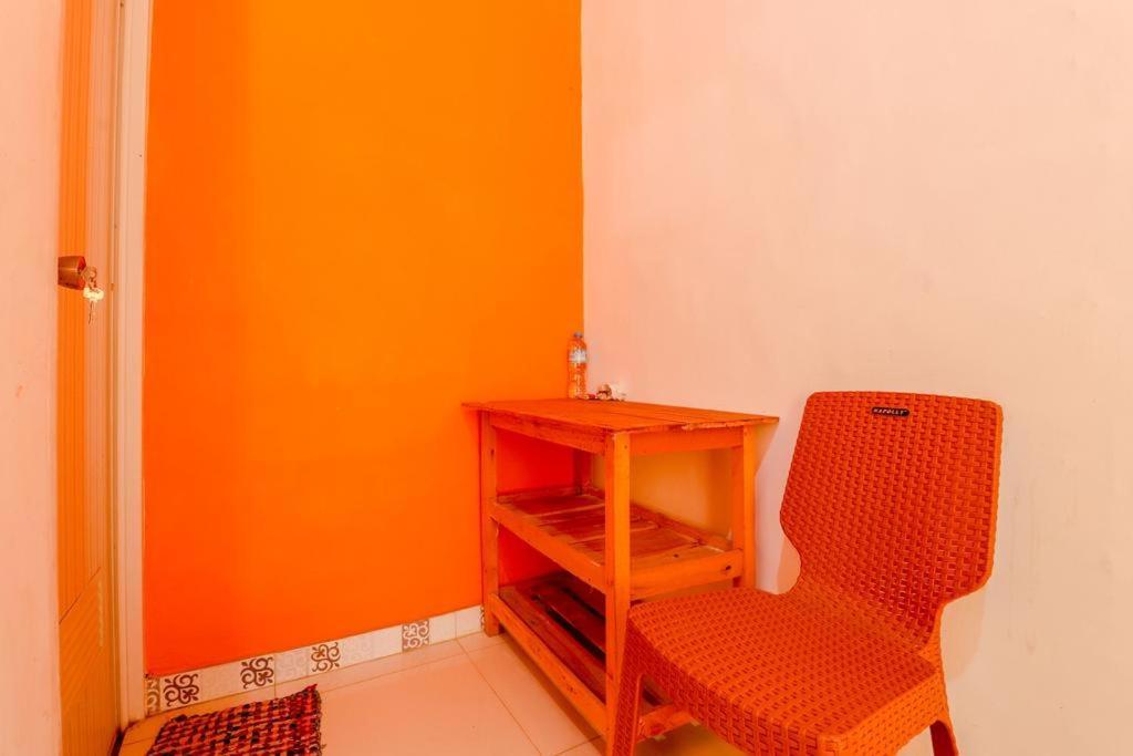 Pinky Guest House Batu Batu  Luaran gambar