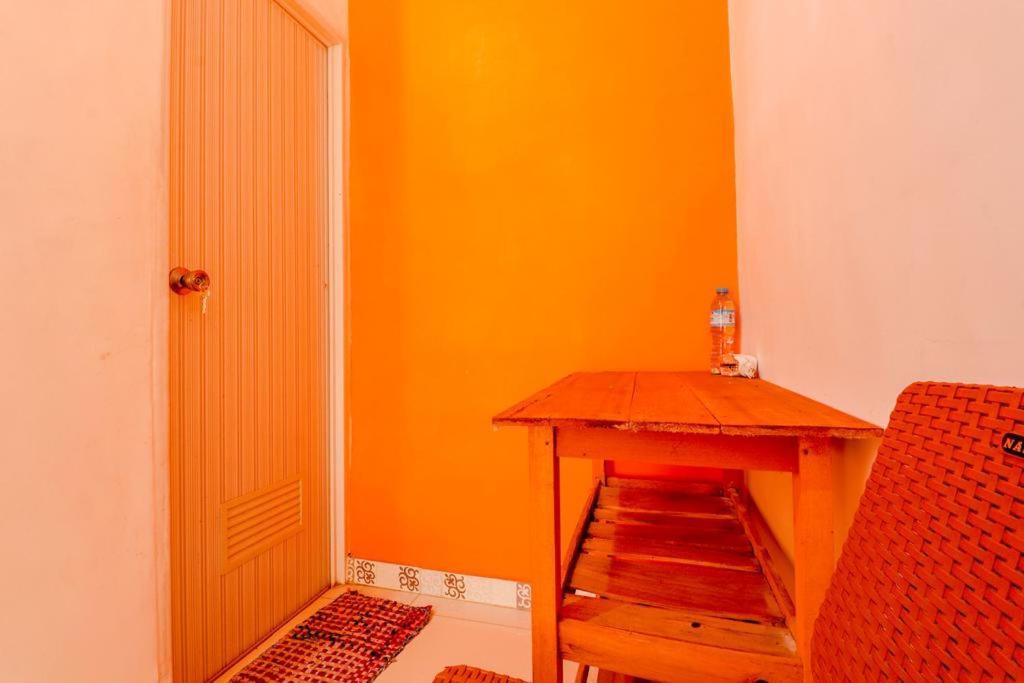 Pinky Guest House Batu Batu  Luaran gambar
